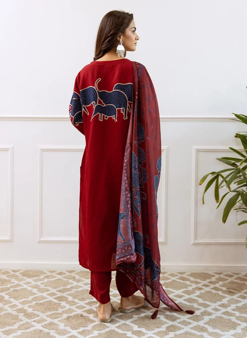 ISHIN Red Women Red Modal Muslin 3 pcs Kurta Set for Women | Best Price UAE