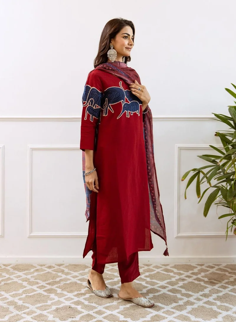ISHIN Red Women Red Modal Muslin 3 pcs Kurta Set for Women | Best Price UAE