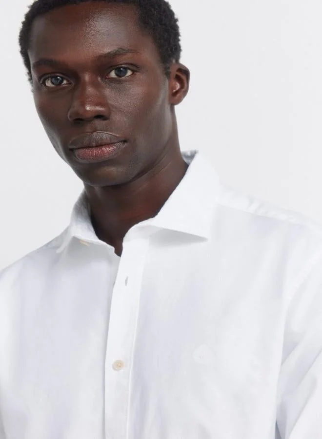 Springfield  Regular fit long-sleeved shirt. lightweight oxford fabric yarn-dyed 100% cotton. raw button and striped ribbon on the inner neck for decoration. Springfield logo embroidered in tone. for Men | Best Price UAE