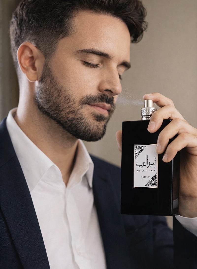 أصداف أمير العرب أو دو برفيوم | عطر رجالي يدوم طويلًا بنفحات خشبية ومسكية | مثالي للرجال الذين يفضلون الروائح القوية والثابتة - ١٠٠ مل أو دو برفيوم - Image 3