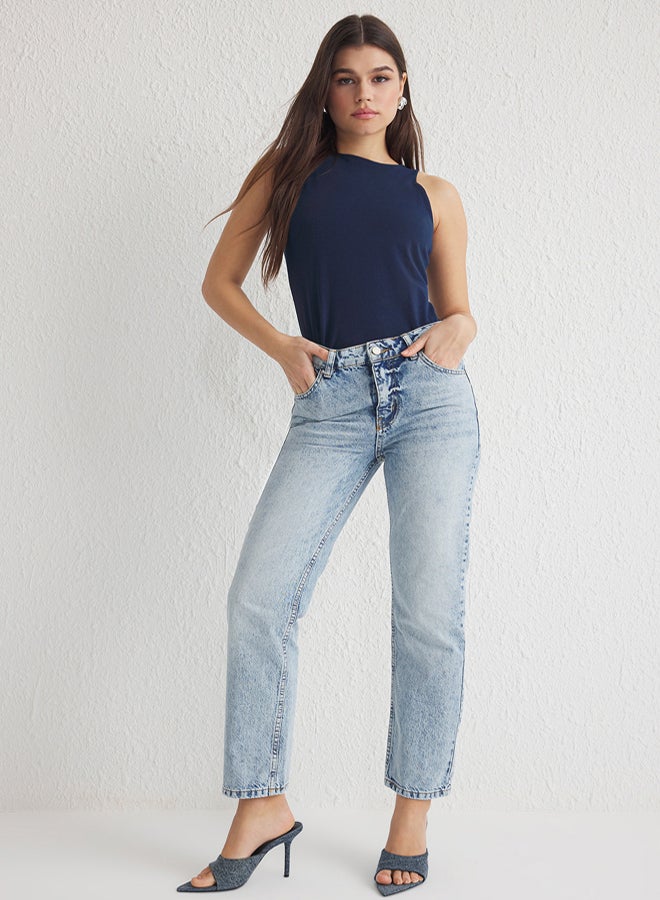 trendyol Light Blue Regular Waist Straight Cut Straight Jeans - Image 2