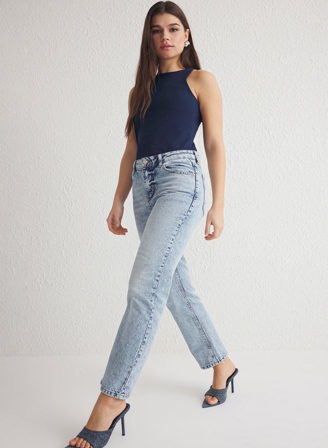trendyol Light Blue Regular Waist Straight Cut Straight Jeans - Image 3