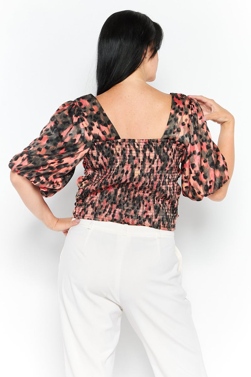 DKNY Women Sweet Heart Neck Puff Sleeves Tie Dye Blouse, Black Combo - Image 4