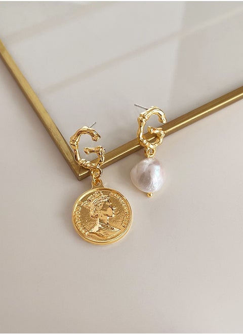 Low Profile Design With High-end Earrings