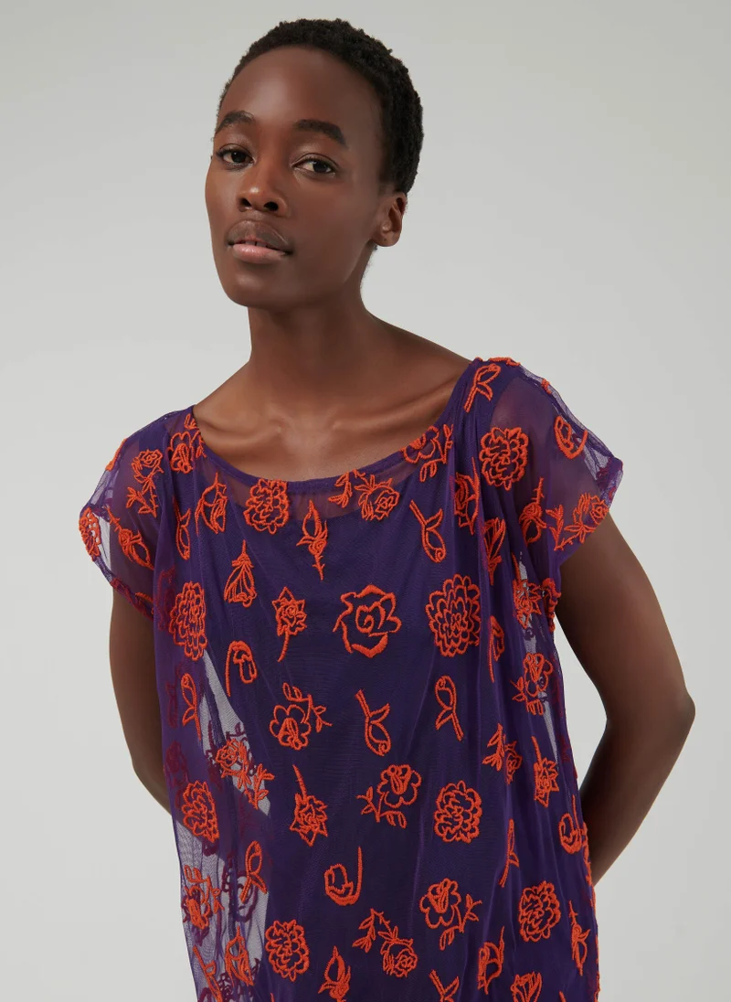 leem Mesh Embroidered Kaftan