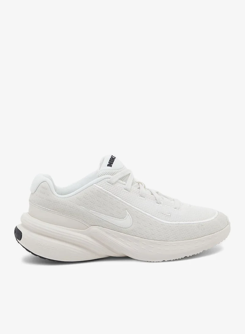 نايكي أبليفت إس سي