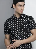 The Indian Garage Co Black