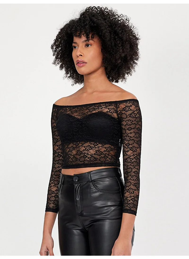 إل تي بي Women's Lace Off Shoulder Crop Top Black Sweatshirt
