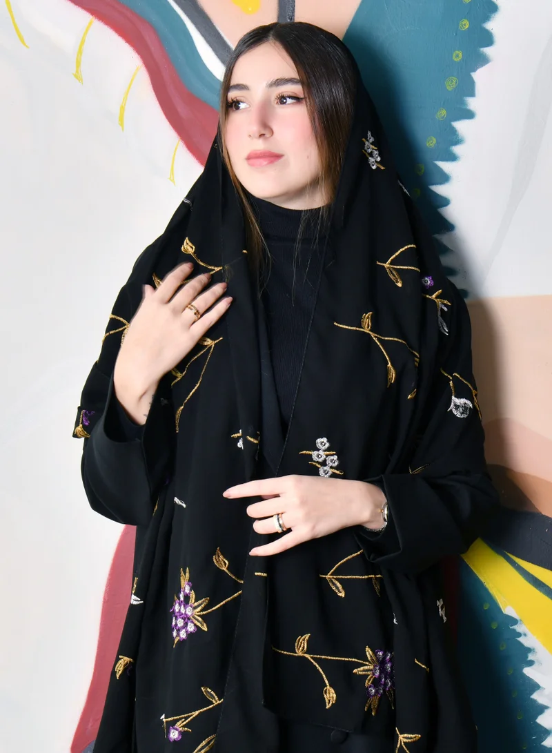 عبايات حوراء طرحه حريرمطرزة بزهوز متفرقة باللون البنفسجي