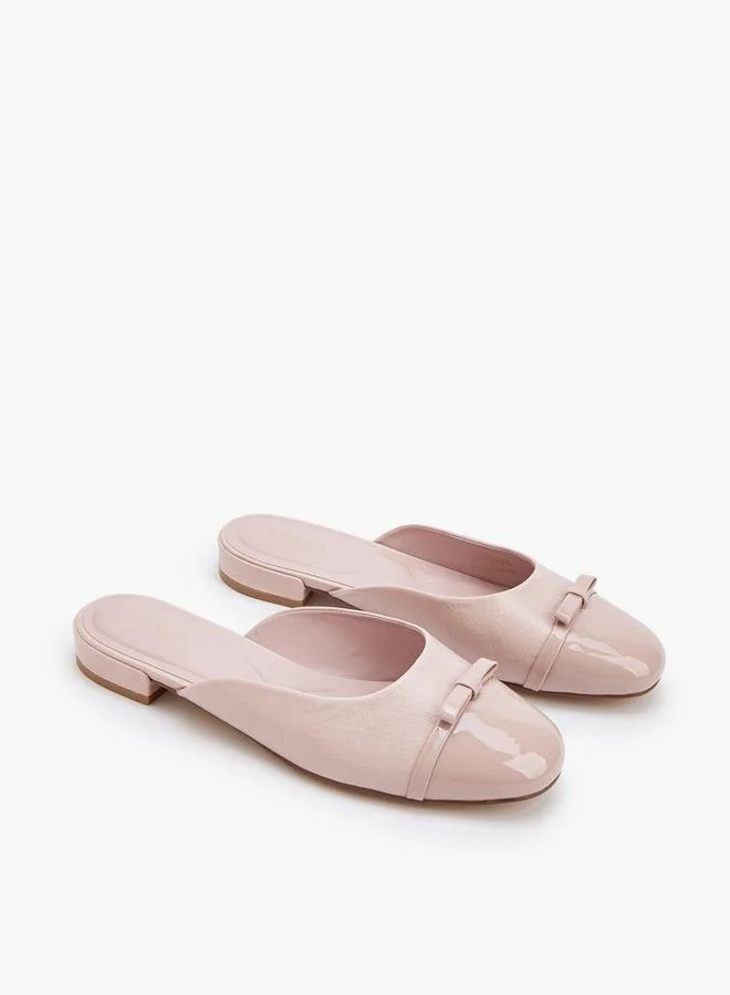 Women Crinkle Textured Mules