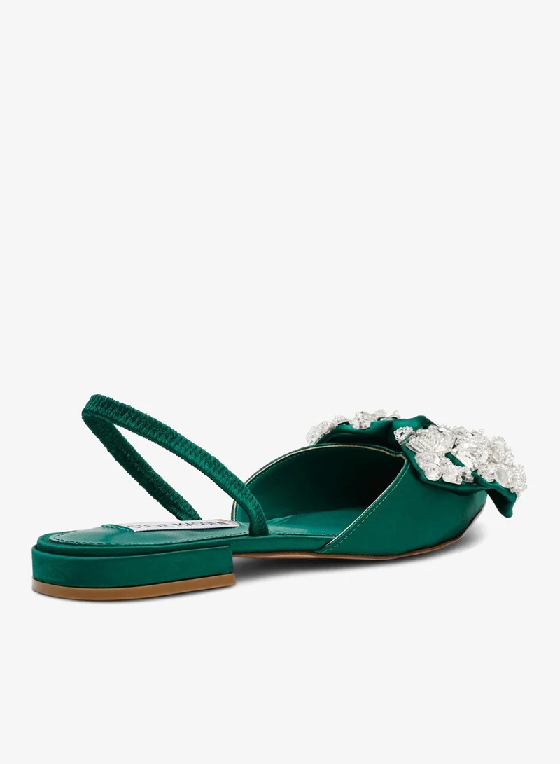 ستيف مادن صنادل فلات خضراء من سلوين سانت