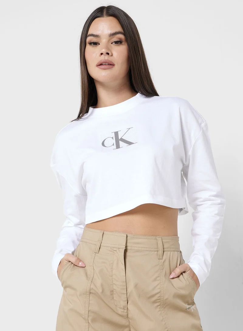 Calvin Klein Jeans Logo Printed Crew Neck Crop Top