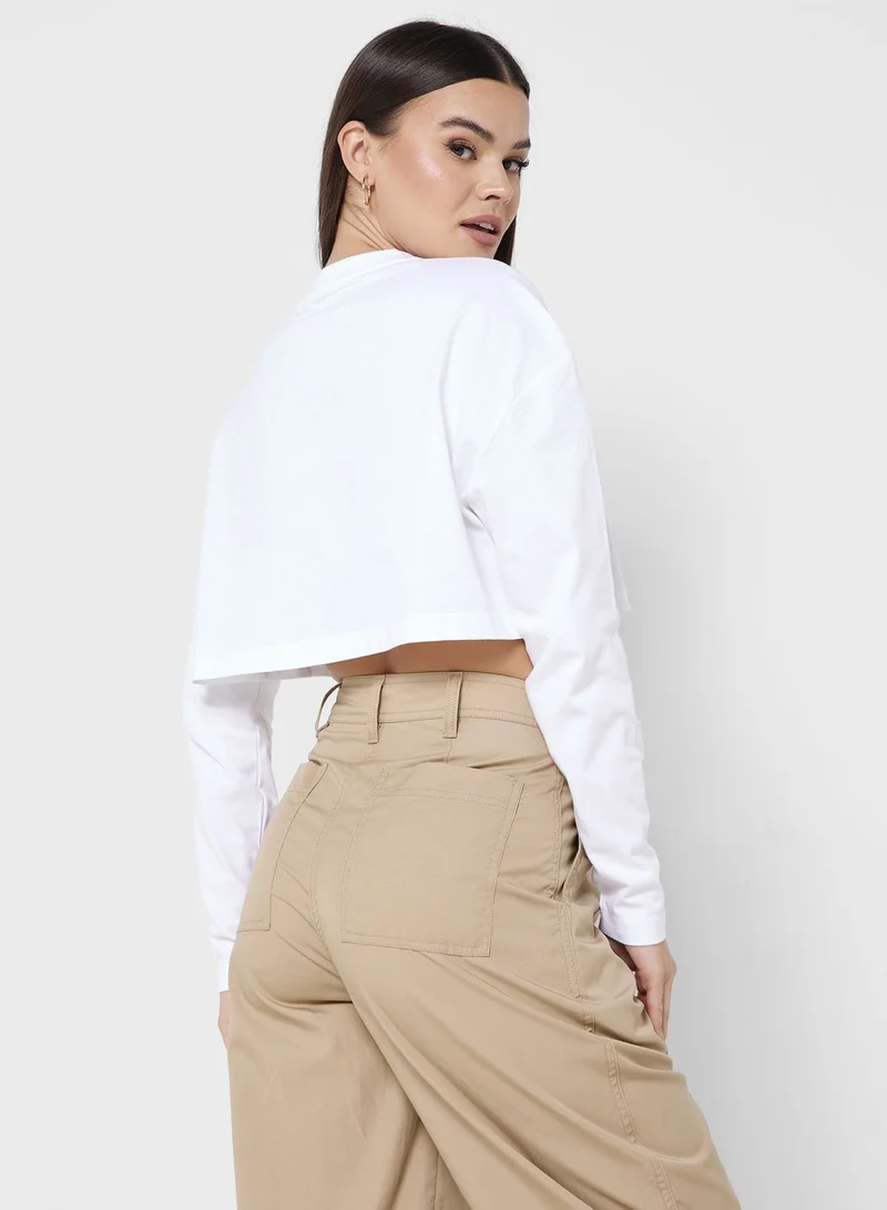 Calvin Klein Jeans Logo Printed Crew Neck Crop Top