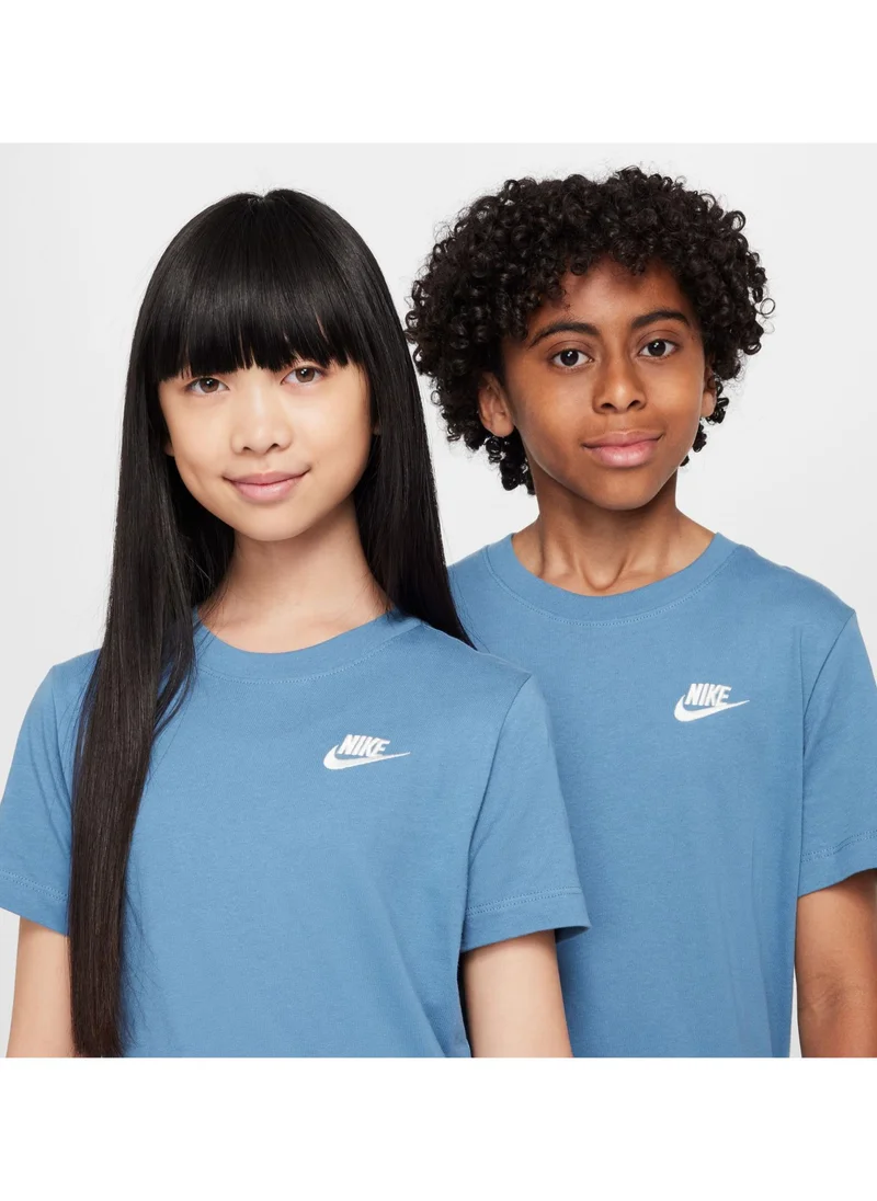 Nike Youth Nsw Futura T-Shirt