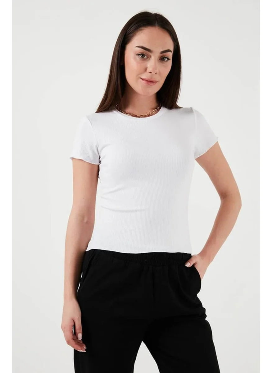 Fashion Friends Short Sleeve White Women's T-Shirt 25Y0444K1