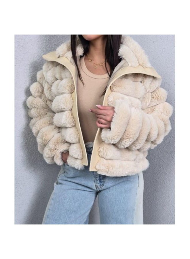 جاكت فرو جلد هاي وسط مبطن ستان بيج خامة مستوردة – ون سايز حتى 80 كجم - Image 1