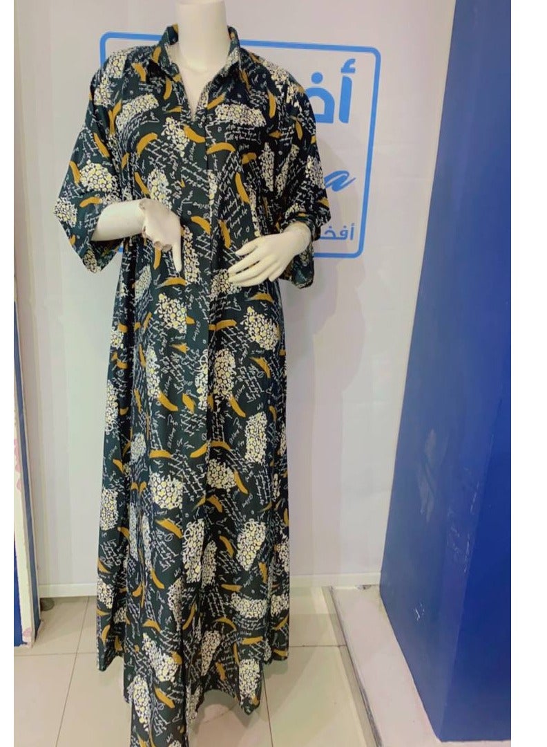 Brides A floral robe with an ideal material for a variety of skin types, suiting many different tastes and categories.