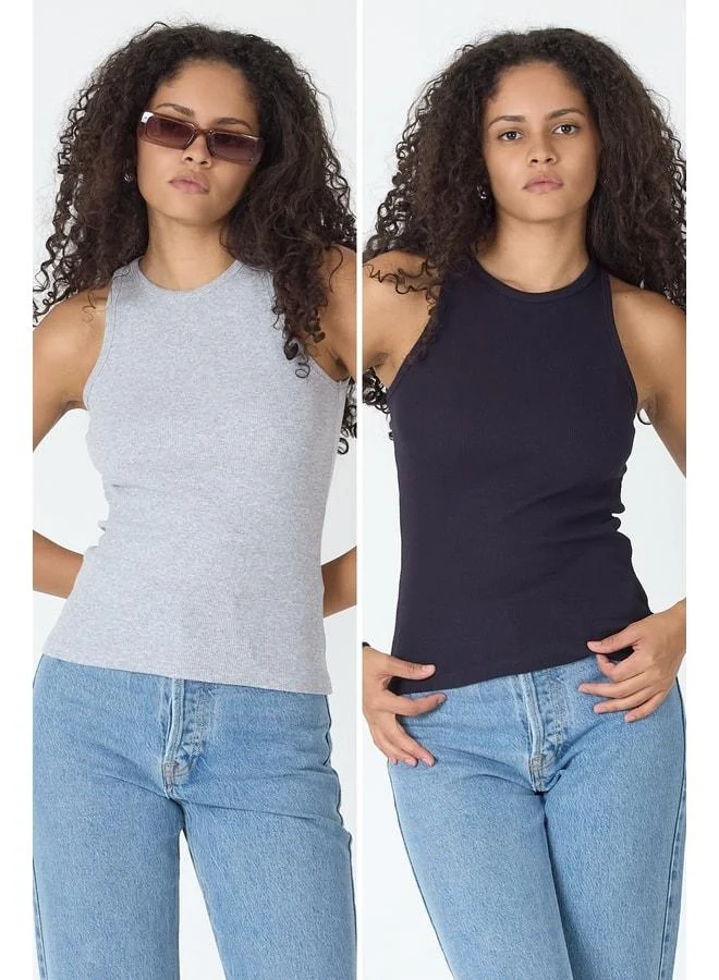 Ribbed Regular Fit Standard Cut Black and White Crew Neck Sleeveless Cotton 2-Pack Women's Tank Top