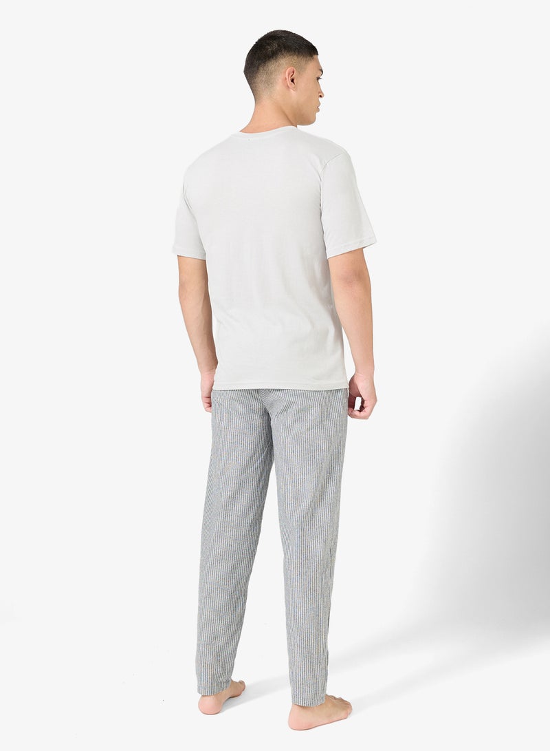 سفنتي فايف طقم بيجامة تي شيرت وبنطلون - Image 2