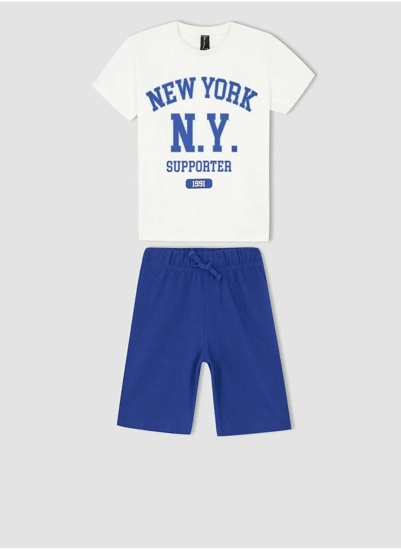 ديفاكتو Boys Slogan Printed Short Sleeve T-Shirt and Shorts Set