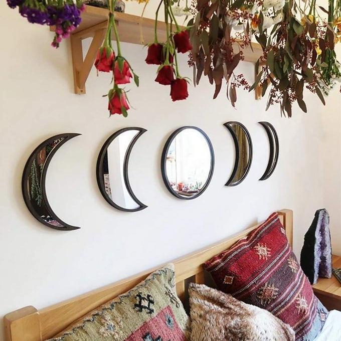 5 PIECES SCANDINAVIAN NATURAL DECOR ACRYLIC WALL DECORATIVE INTERIOR DESIGN WOODEN MOON PHASE MIRROR BOHEMIAN WALL DECORATION FOR HOME LIVING ROOM BEDROOM NOT REAL MIRRORBLACK