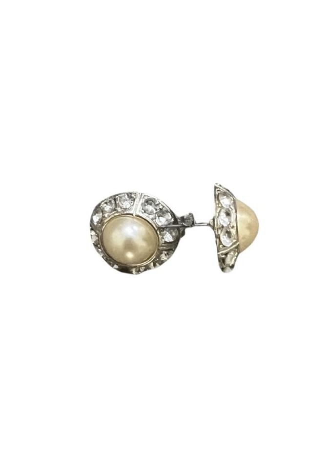 VENTIUP Fashionable Pearl Stud Earrings - Image 3