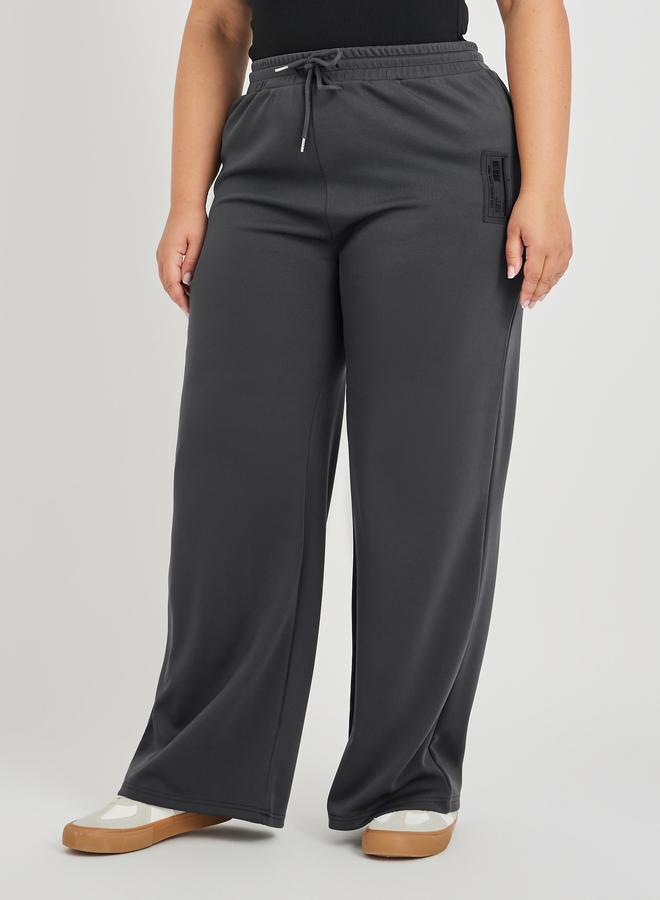 Styli Styli Plus Size Wide Leg Joggers with Drawstring  - Image 3