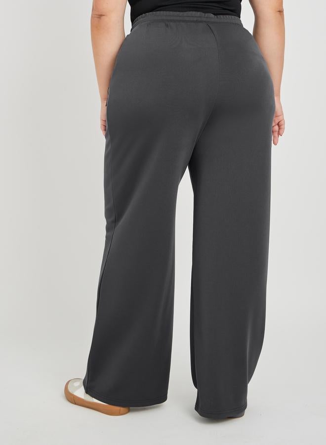 Styli Styli Plus Size Wide Leg Joggers with Drawstring  - Image 5