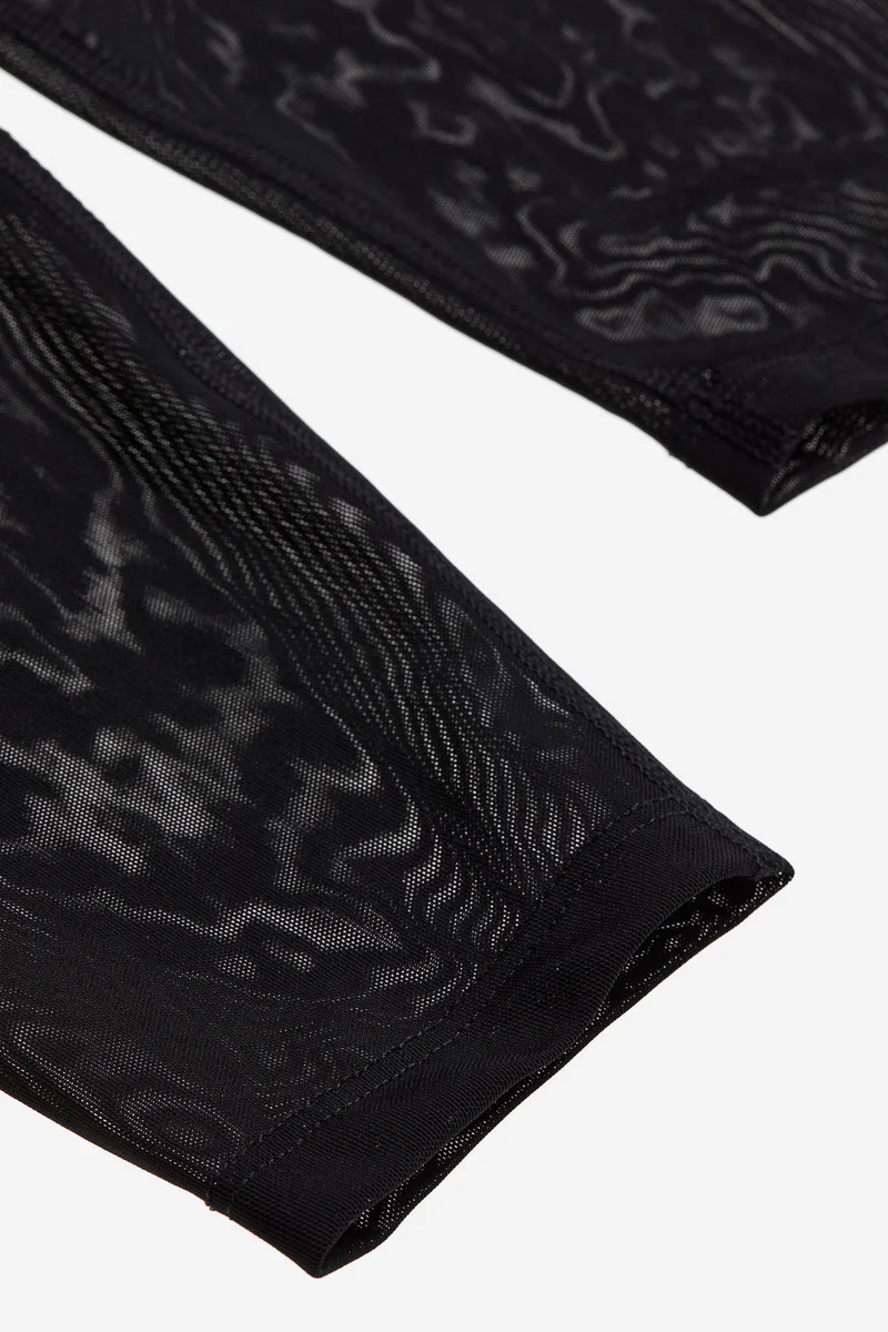 اتش اند ام كولون رياضي بتفاصيل شبكية من خامة دراي موف