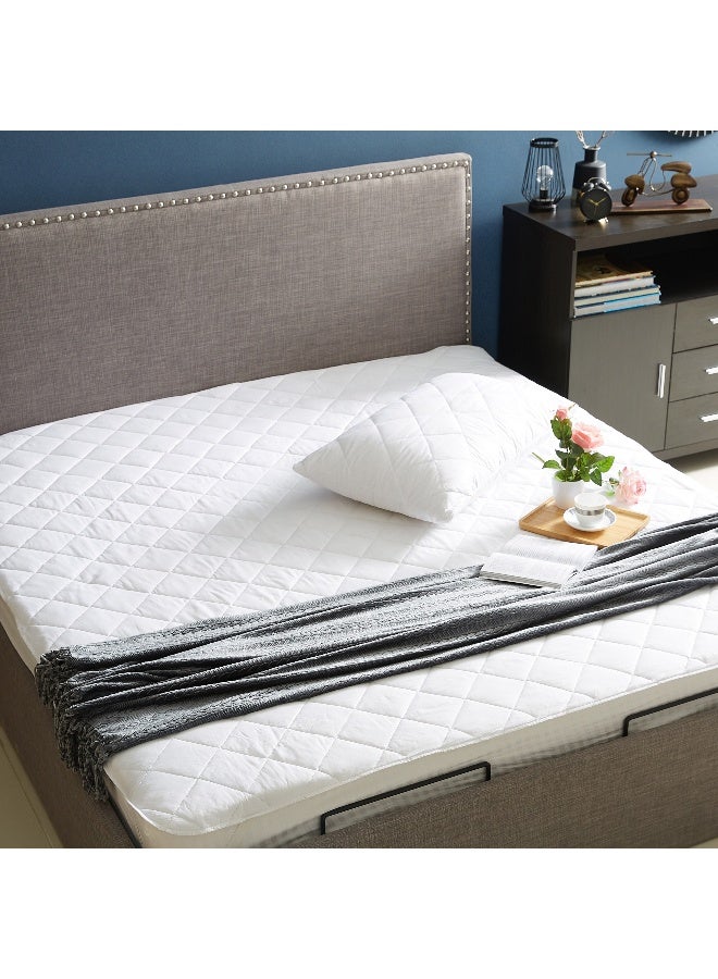 Home Box Hilton Microfiber King Mattress Protector - Image 4