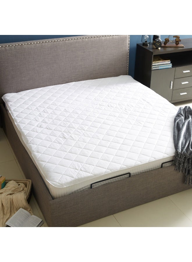 Home Box Hilton Microfiber King Mattress Protector - Image 1