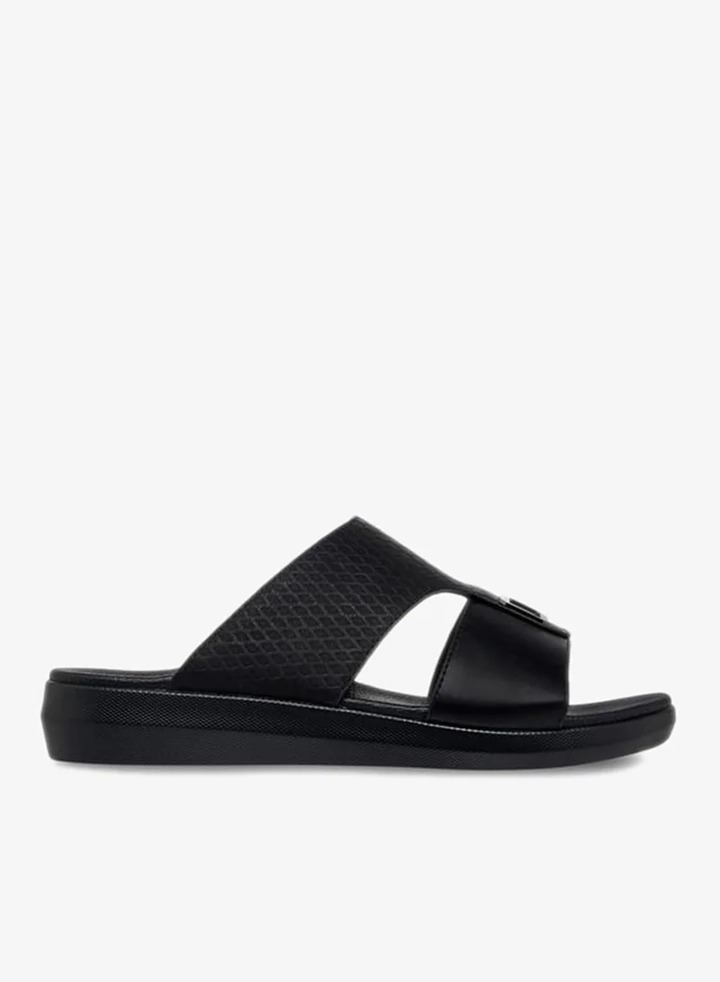 ال بي ال من شو اكسبرس صنادل رجالي انزلاقية بنقوش وتفاصيل معدنية