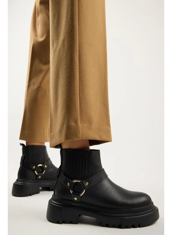 Tessa Women's Genuine Leather Elastic-Hoop Accessory Black Boot.