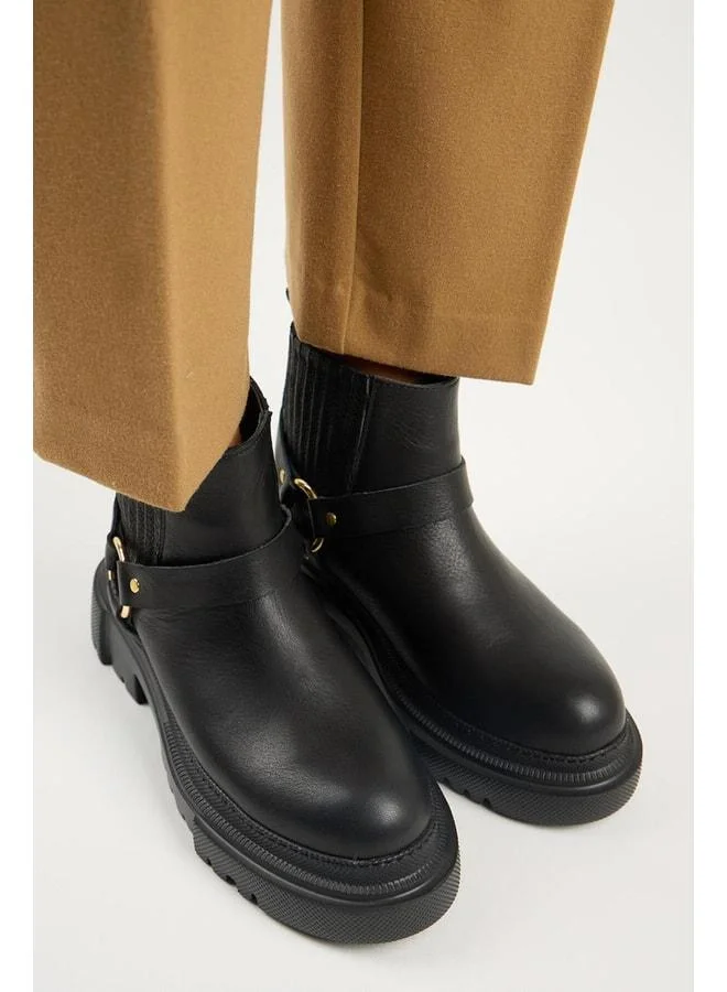 Manijero  Tessa Women's Genuine Leather Elastic-Hoop Accessory Black Boot. for Women | Best Price UAE