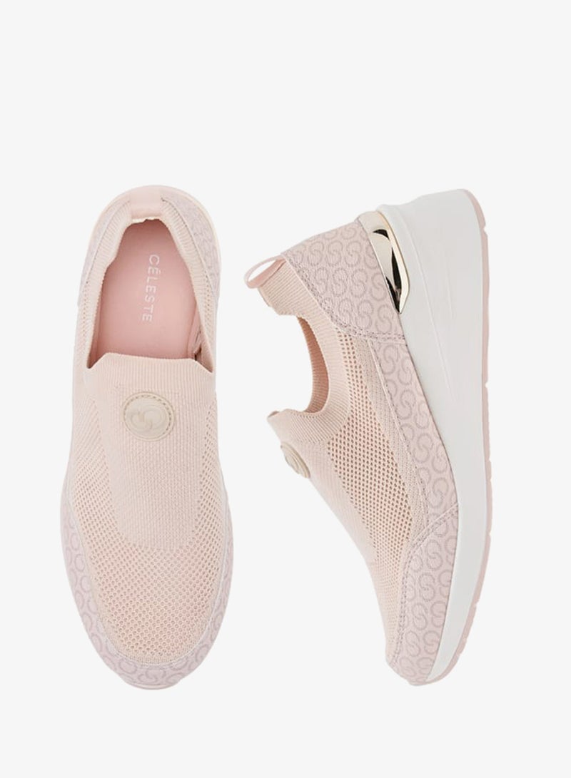 سيليست سنيكرز نسائي بشعار مميز سهل الارتداء - Image 3