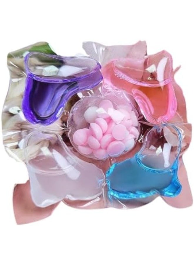 30 laundry capsules with a fast-dissolving, concentrated formula, providing deep cleaning and exceptional softness while effectively protecting colors and fibers for a complete washing experience every time. - Image 1