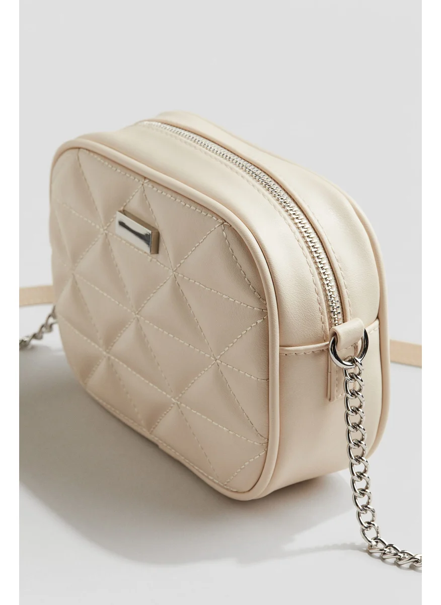 اتش اند ام Quilted Shoulder Bag