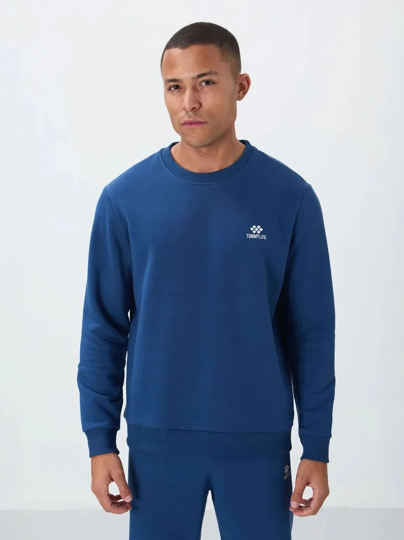 تومي لايف TOMMY Men's Cotton-polyester Fleece Sweatshirt And Pants Set