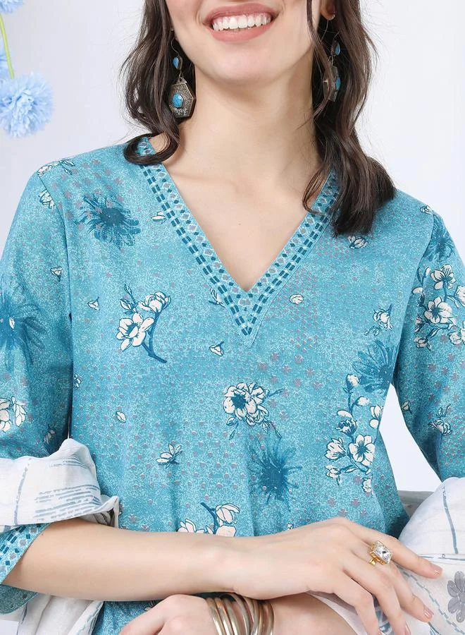 فيشود فيشود طقم كورتا نسائي أزرق مطبوع بالزهور مع دوباتا