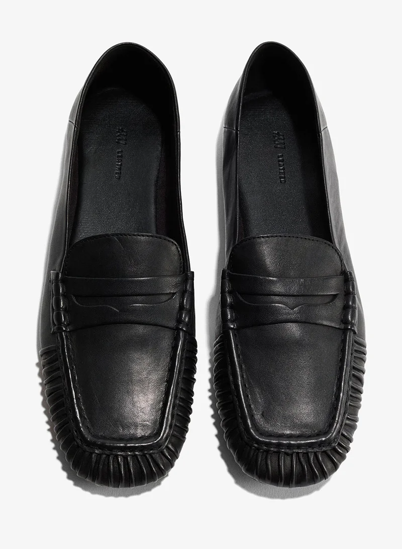 H&M Leather loafers