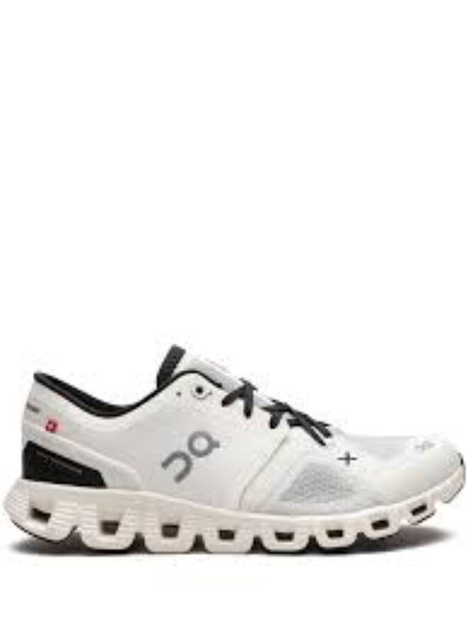 ON training shoe in white and black, designed for versatile workouts and running - Image 4