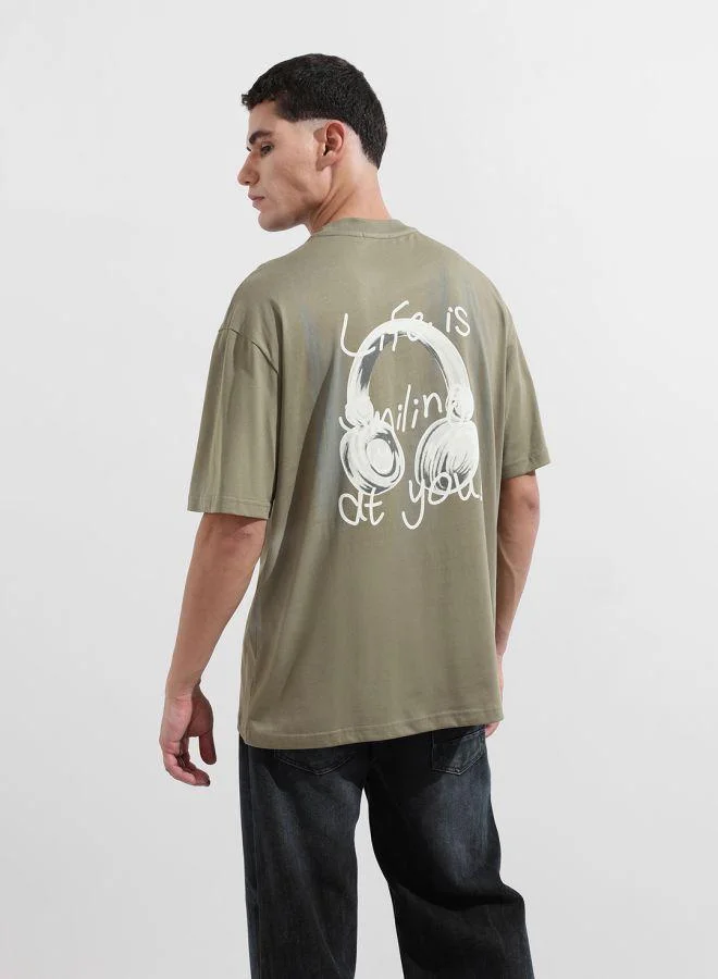 شركة المرآب الهندية Men Relaxed Fit Graphic Printed Crew Neck Half Sleeves T-Shirt