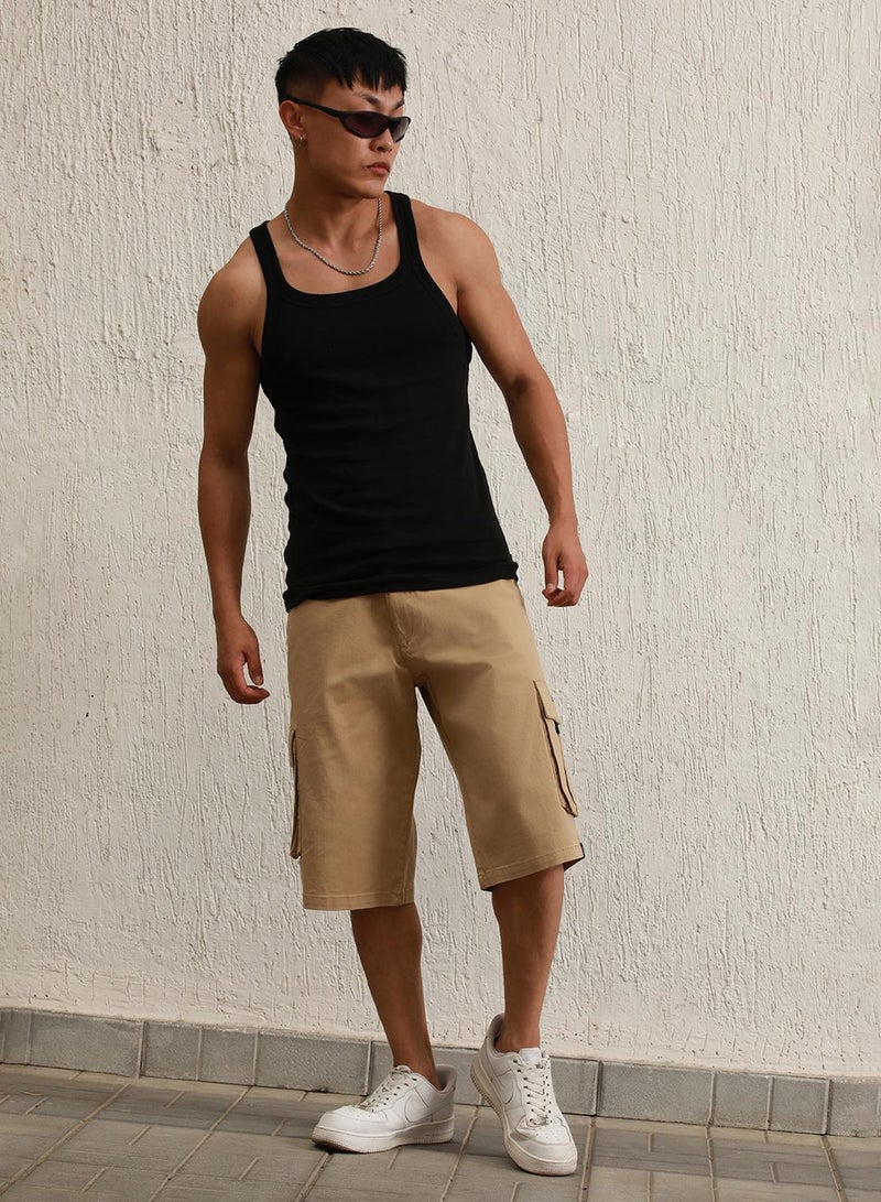 Hubberholme Men's Khaki Cotton Blend Solid Pattern Cropped Length Cargo Loose Shorts - Image 1