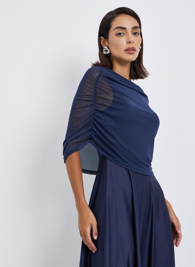 ستايلي فستان سهرة طويل بتصميم كاب نسائي - Image 2