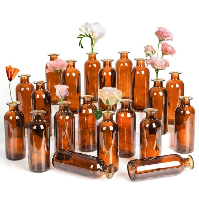 AMBER GLASS BUD VASE 20 PACK 8 OZ LIVING BUD VASES SMALL VASES FOR FLOWERS DECORATIVE AMBER BOTTLES FOR TABLE CENTERPIECE HOME DECOR OFFICE WEDDING RECEPTION VINTAGE STYLE