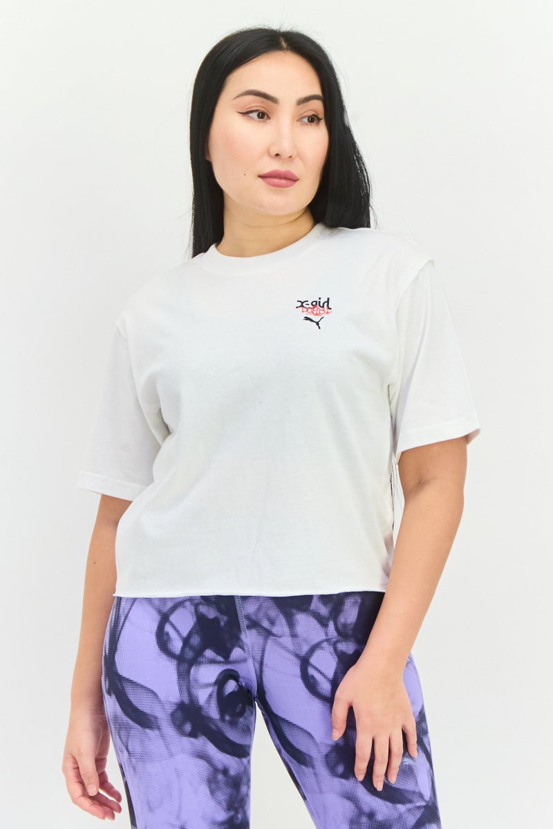 PUMA بلوزة قصيرة الأكمام للنساء من بومة x X-Girl، ملابس رياضية، خارجية، بيضاء - Image 1