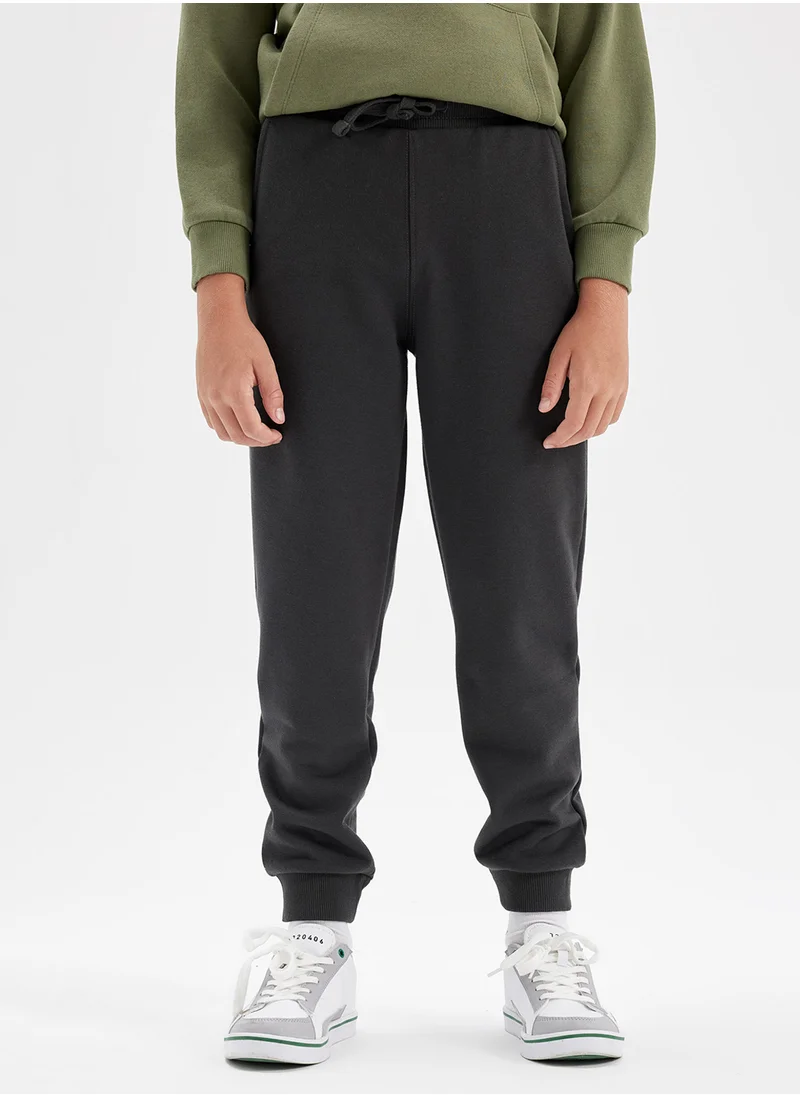 ديفاكتو Anthracite Jogger Pants With Elastic Cuffs And Pockets