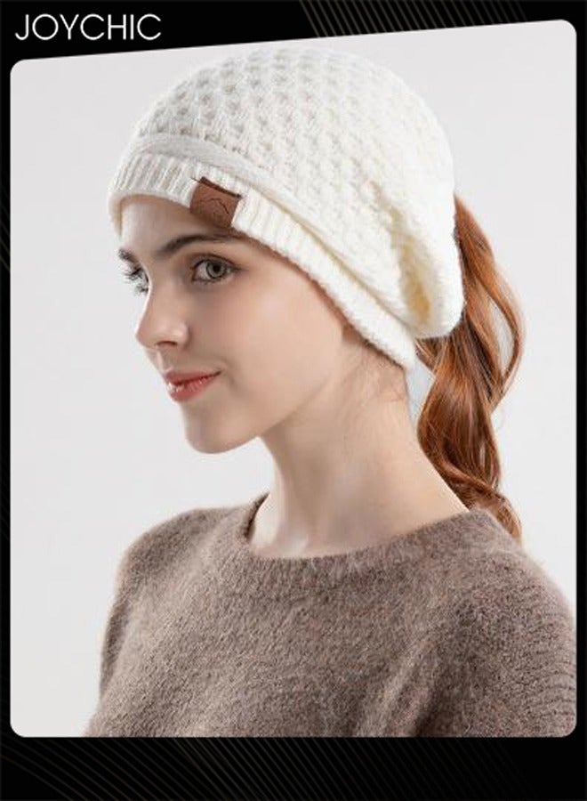 Joychic قبعة شتوية وخريفية للنساء دافئة واقية للأذن مع فتحة لذيل الحصان قبعة محبوكة للتزلج في الهواء الطلق مقاومة للرياح - Image 2