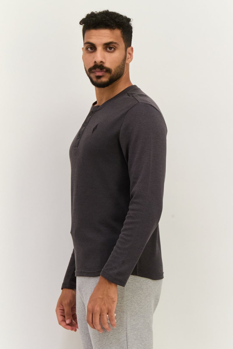 SKECHERS Men Sportswear Fit Long Sleeve Outdoor T-Shirts, Charcoal - Image 2