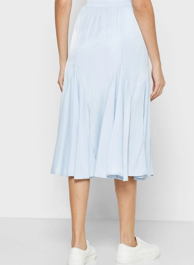 Reserved High Waist Pleated Midi Skirt